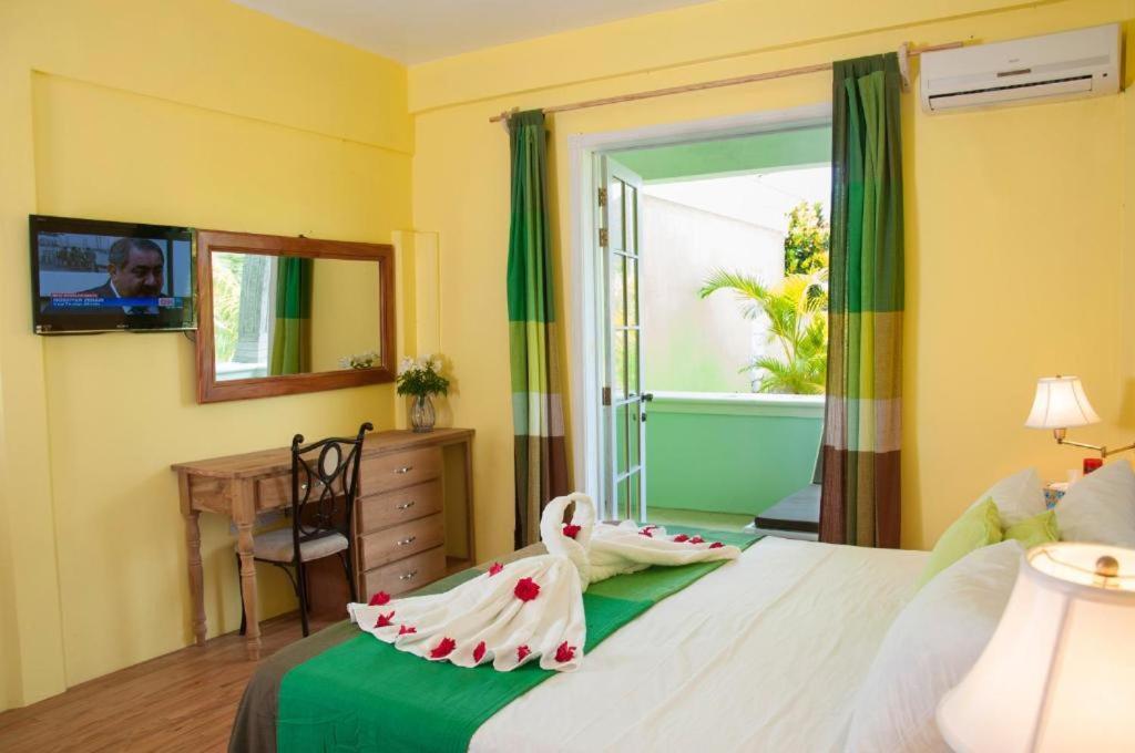 Diamond View Cottages Розо Экстерьер фото
