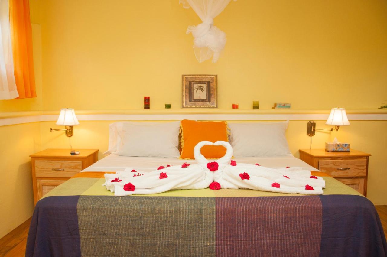 Diamond View Cottages Розо Номер фото